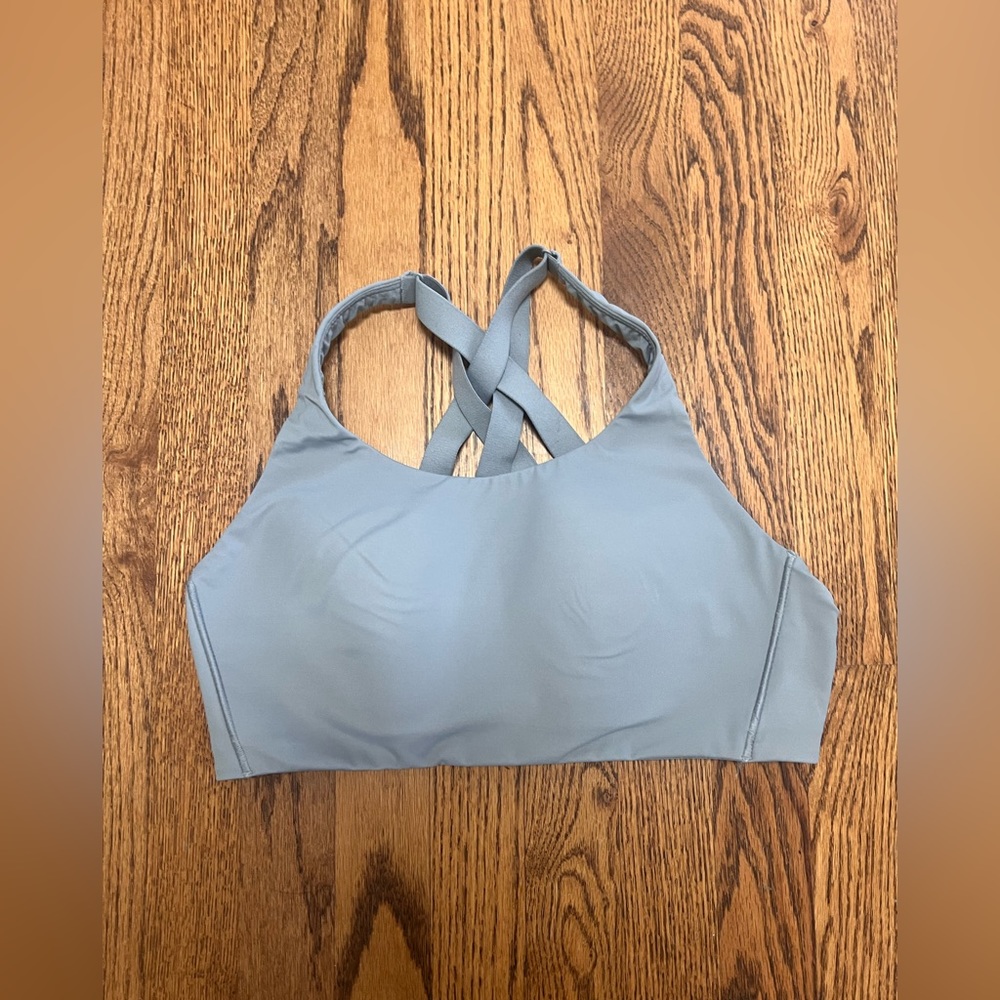 Lululemon women’s sports bra, 38C, gray.